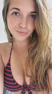 Lisa ASMR on X: Sometimes it takes being alone, surrounded by strangers,  to remember just how self-conscious I am.. there goes my goal of relaxing  by the water 🙃 and I was