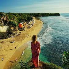 Karcis parkir motor 2.000, mobil 5.000, bus 10.000. 49 Pantai Baru Tersembunyi Di Bali Yang Paling Bagus Dan Indah