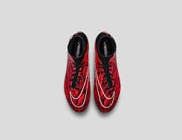 No matter how many pairs of boots you own, you've probably considered picking up. Lewandowski Unique Hypervenom Ii Footy Boots