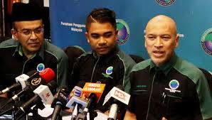 Nur farahanis ezatty adli should be jailed for a long time, to show other fake practitioners that the law will come down hard on them; We Don T Support Nor Recognise Her Practice Ppim Denies Raising Funds For Fake Dentist