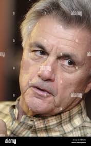 John winslow irving hi-res stock photography and images