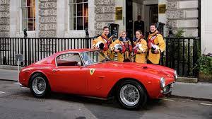 The 250 swb is a titan in the world of classic cars. Ferrari 275 Gtb 4 And 250 Gt Swb Sold For 15 Million Charity Autoevolution