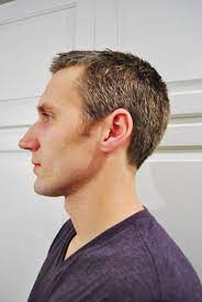 Men's hairstyles keep getting longer. Wie Man Das Haar Deines Mannes Schneidet Tipps U Video Diy Mach Es Selbst Hair Tips Video Diy Haircut Hair Hacks