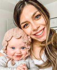 Follow: Oh My Aquarius