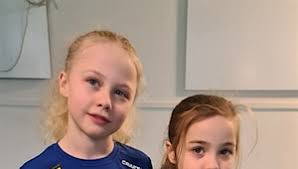 Elva EAI-ungdomar tävlade på Westinghouse Inlagda Gurkspel