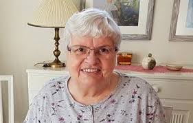 Marie Cochrane's Instagram, Twitter & Facebook