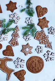Call Me Cupcake A Saffron Cinnamon Wreath And Saffron Buns Dessert Noel Noel Repas De Fete