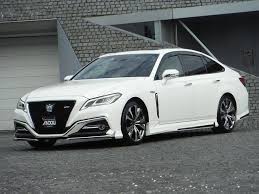 Japanese used cars online market. 2019 Toyota Crown Ref No 0120482663 Used Cars For Sale Picknbuy24 Com