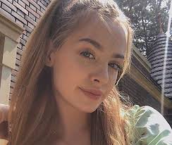 Ponadto grała również w takich serialach jak na. Wiktoria Gasiewska I Jej Zaskakujaca Fryzura Aktorka Jest Nie Do Poznania Jak Shakira