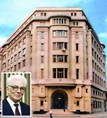 Aproape 100 de persoane au fost audiate în acest caz după perchezițiile de amploare ale autorităților. Conducerea Spiru Haret Iese La Atac Ministerul EducaÅ£iei Doreste SÄƒ FacÄƒ Loc InstituÅ£iilor Superioare De Stat Privat 21 07 2009 Bursa Ro