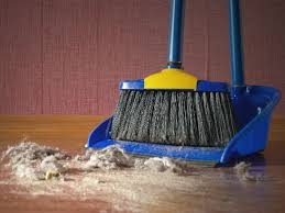 Si quieres mantener tu hogar recogido sin mucho esfuerzo, toma nota de estos trucos para tener la casa limpia sin dedicar mucho tiempo. Trucos Para Limpiar El Polvo De La Casa