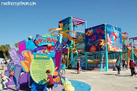 Should I Take My Toddler To Seaworld San Antonio Seaworld San Antonio Sea World Family Vacations In Texas
