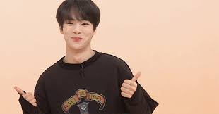 9.9k members in the monstax community. Idol Room Gifs Wifflegif