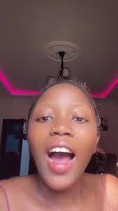 Celia Hanna's Instagram, Twitter & Facebook