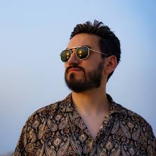 Voyager Chart by Julian Mesa