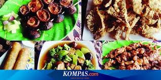 Sajikan tongseng kambing tanpa santan dengan taburan bawang goreng. Serba Jamur Di Rumah Jamur Halaman All Kompas Com