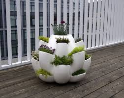 Such A Cool Idea For An Herb Garden Could Even Put It On A Dolly And Have It Inside Rotate In A Wind Balcony Herb Gardens Patio Herb Garden Creative Planter