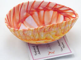 Maybe you would like to learn more about one of these? Mignon Mother Of Pearl With Red And White Shell Centerpiece Murano Glass Murano Glass Gifts Co