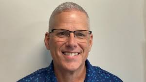 Anna Nguyen's cosmetology manicurist/esthetician license set to expire in  June