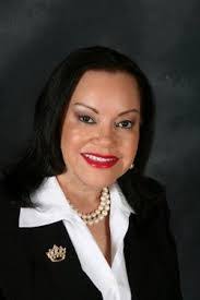 Sandra Steinberg's Instagram, Twitter & Facebook