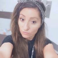 Anna Florek's Instagram, Twitter & Facebook