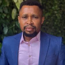 How we spent Valentine's Day at the Lagos office! We shared gifts, ice  cream, had a love fest karaoke and cut our Valentine's Cake! Jennifer  Ikuenobe Katharina Berthel