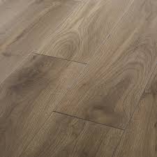 Maybe you would like to learn more about one of these? Goodhome Oldbury Grey Oak Effect Laminate Flooring 1 73m Pack Diy At B Q
