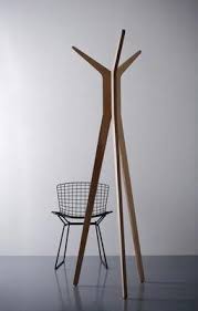Fancy Free Standing Coat Rack Coatrackfreestanding Drevo Nabytek A Interierovy Design