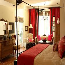 Red Gold And Black Bedroom Organization Ideas For Small Bedrooms Check More At Http Maliceauxmerveil Krasnye Spalni Dizajn Spalen Dizajn Hozyajskoj Spalni