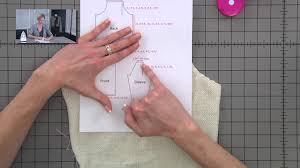 Record yourself saying 'ombre' in full sentences, then watch yourself and listen. Ombre 112 Pronunciations Of Ombre In American English