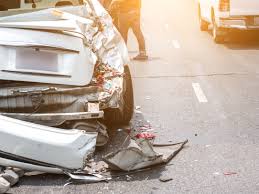 In most states, you must report an accident to the dmv within 10 days if someone was. Filing Police Report After A Car Accident