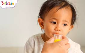 Trẻ hay khóc đêm do thiếu chất gì? Liệu có phải do thiếu Canxi?