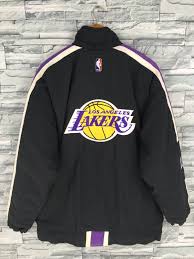 Jacke lakers wählen sie ihre cookie einstellungen wir verwenden cookies und ähnliche tools um ihr quick view los angeles lakers shotgun quarter zip columbia. La Lakers Jacket Medium Bomber Starter Jacket Nba Basketball Sportswear Los Angeles Lakers Embroidery Sports Windbreaker Jacket Lakers Jacket Jackets La Lakers