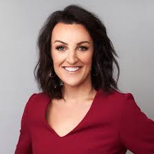 Bianca Chatfield's Instagram, Twitter & Facebook