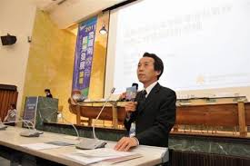 Jun 14, 2021 · 林欽榮也說，園道兩側人行道與退縮空間將成為市民日常休閒林蔭園道，也不忘保留屬於這座城市記憶，園道設計上，透過局部保留軌道設施手法. å—éµæ±ç§»æŽ¨å‹•è€…æŸ¯på‰¯å¸‚é•·æž—æ¬½æ¦®çˆ­è­°å¤§ é¢¨å‚³åª'