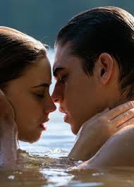 Scenesfrommovies In 2020 Movie Kisses Romantic Films Love Film