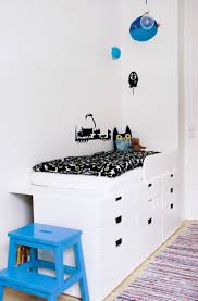 Hallo, wir verkaufen eine gästebett für kinder/ kuschelecke / spielecke /podest. Bett Mit Stauraum Ikea Ideen