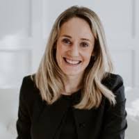 Anne Bartel's Instagram, Twitter & Facebook