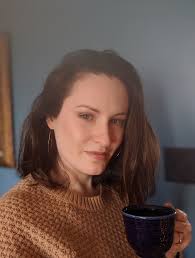 Happy, Happy Friday🥳❣️ I'm celebrating the end of the week with an early  evening coffee.....then...happy dance. Have a great evening and weekend  everyone!