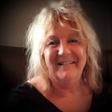 Ann Bellavance's Instagram, Twitter & Facebook