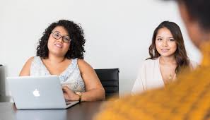 Nich tips dari kami adalah kamu bisa menggunakan kelebihan kamu sebagai bentuk kekurangan kamu. 3 Strategi Jitu Untuk Negosiasi Gaji Bagi Para Fresh Graduate Blog Hotel Bobobox Indonesia