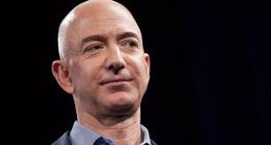 Debora Gregory's Instagram, Twitter & Facebook