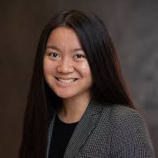 Christina Grattan's Instagram, Twitter & Facebook