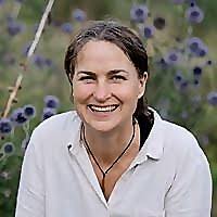 60 Best Vegetable Gardening Blogs and Websites in 2024