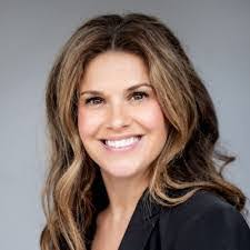 Kelly Keldsen's Instagram, Twitter & Facebook