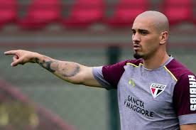 Pai do maicon já tinha degradê. Veja Fotos Do Zagueiro Maicon Gazeta Esportiva