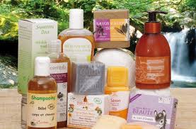 Les Produits Cosmetiques Bio Au Maroc Recherche Google Wine Bottle Rose Wine Bottle Bottle