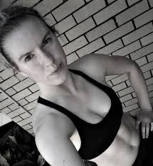 Try It: Heidi Somers 1000 Rep At Home Workout