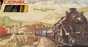 VINTAGE 1980 LIONEL BLACK RIVER FREIGHT 6 UNIT 027 GUAGE ELECTRIC TRAIN SET 