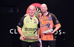 The 2021 ladbrokes masters was held behind closed doors at the marshall arena due to current restrictions. Dart Turniere Nz Darts Masters 2021 Dartn De Dart News Dart Forum Dartsport Informationen Dart Wm Und Mehr